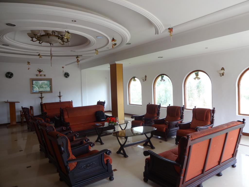 Hotel Lakeview Ooty Εξωτερικό φωτογραφία